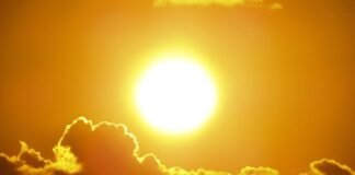 onda de calor, com temperaturas extremas e sensação térmica que pode atingir 70°C.